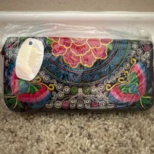 Colorful Embroidered Floral Clutch Wallet – Brand New in Packaging